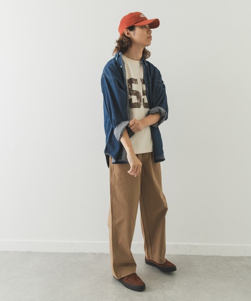 URBAN RESEARCH Sonny Label（アーバンリサーチサニーレーベル）の「オーバーサイズデニムボタンダウンシャツ（シャツ/ブラウス・メンズ・ブラック/インディゴブルー・MEDIUM/LARGE）」の16枚目の写真