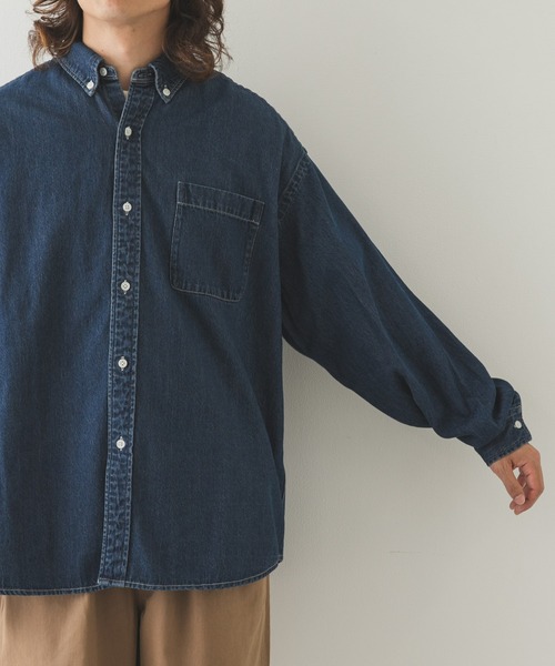 URBAN RESEARCH Sonny Label（アーバンリサーチサニーレーベル）の「オーバーサイズデニムボタンダウンシャツ（シャツ/ブラウス・メンズ・ブラック/インディゴブルー・MEDIUM/LARGE）」の12枚目の写真