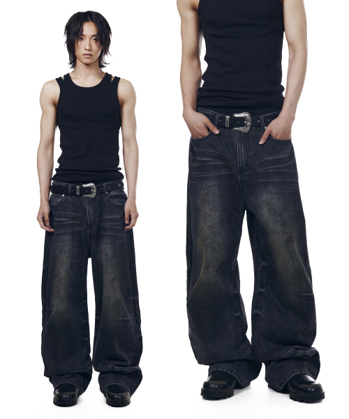 AAKAM(アーカム)の「Washed Zipper Slit Denim Pants (Black)(デニムパンツ・レディース・その他・1/2/0)」の2枚目の写真