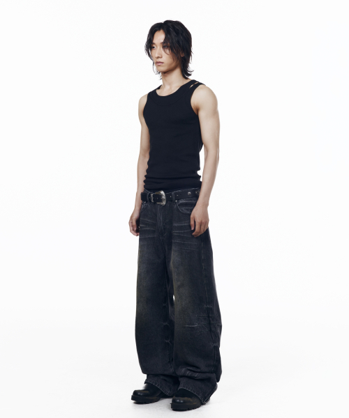 AAKAM(アーカム)の「Washed Zipper Slit Denim Pants (Black)(デニムパンツ・レディース・その他・1/2/0)」の4枚目の写真