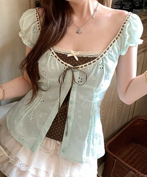FLINEA(フリネア)の「レースフェイクレイヤードブラウス(シャツ/ブラウス・レディース・ホワイト/ピンク/ブルー/グリーン・FREE)」の3枚目の写真