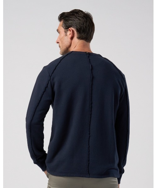 wjk(ダヴルジェイケイ)の「soft luxe urake half-zip sweatshirt(スウェット・メンズ・ブラック/ネイビー・MEDIUM/SMALL/X-LARGE/LARGE)」の7枚目の写真