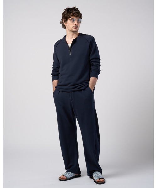 wjk(ダヴルジェイケイ)の「soft luxe urake half-zip sweatshirt(スウェット・メンズ・ブラック/ネイビー・MEDIUM/SMALL/X-LARGE/LARGE)」の15枚目の写真