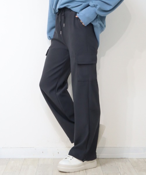 DISKEEN SURE(ディスキーンシュアー)の「ジャージタッチで履きやすさ抜群!スピンドル付2WAYカーゴパンツ(カーゴパンツ・レディース・カーキ/ブラック/チャコールグレー・FREE)」の1枚目の写真