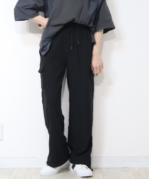 DISKEEN SURE(ディスキーンシュアー)の「ジャージタッチで履きやすさ抜群!スピンドル付2WAYカーゴパンツ(カーゴパンツ・レディース・カーキ/ブラック/チャコールグレー・FREE)」の2枚目の写真