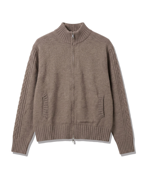 UNDEROFF(アンダーオフ)の「2WAY クロップド フィッシャーマン ジップアップニット グレーブラウン(カーディガン/ボレロ・レディース・アッシュブラウン・LARGE/X-LARGE)」の1枚目の写真
