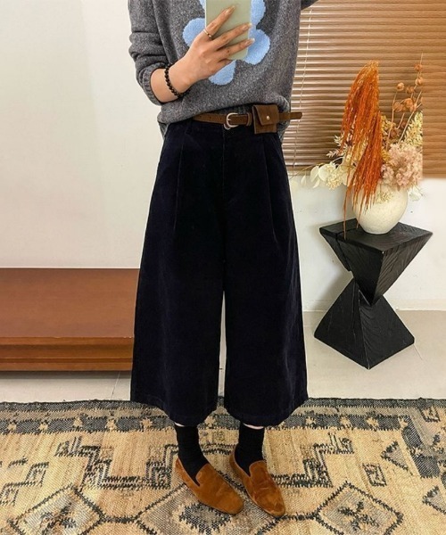 Ritzy（リッツィー）の「コーデュロイワイドクロップドパンツ（その他パンツ・レディース・モカ/ブラック・M/L）」の2枚目の写真