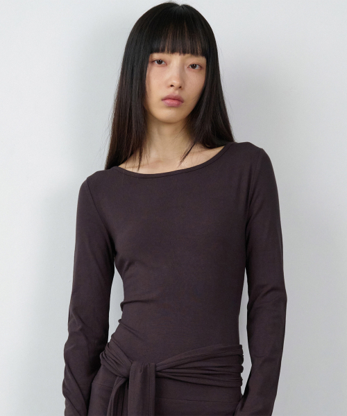 THEVINYLHOUSE(ザバイニルハウス)の「DRAPED MAXI ONE-PIECE(W) CHARCOAL(ワンピース・レディース・その他・FREE)」の4枚目の写真