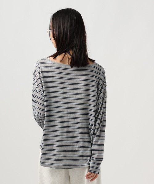 BAYFLOW（ベイフロー）の「[ワンショル風にも着られる]シアーボーダーヘンリーロングスリーブ（Tシャツ/カットソー・レディース・グレー/オフホワイト・FREE）」の17枚目の写真