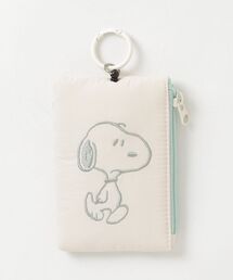 SNOOPY（スヌーピー）の「"09"≪PEANUTS≫どっちにも伸びーる キーリール付き 2ポケット ナイロン チェック 刺繍 パスポーチ（パスケース）」