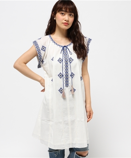 Khaju（カージュ）の「NINA KAUFMANN: エンブロイダリーワンピース  