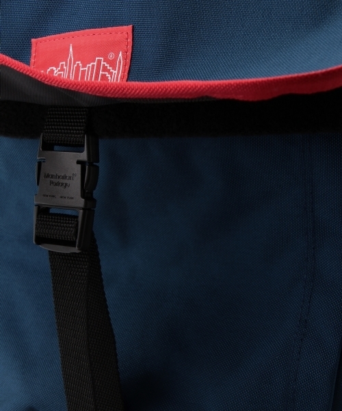 Manhattan Portage（マンハッタンポーテージ）の「Manhattan Portage × BEAMS / 別注 1220BM バックパック（バックパック/リュック・メンズ・ブラック/ネイビー・ONE SIZE）」の12枚目の写真