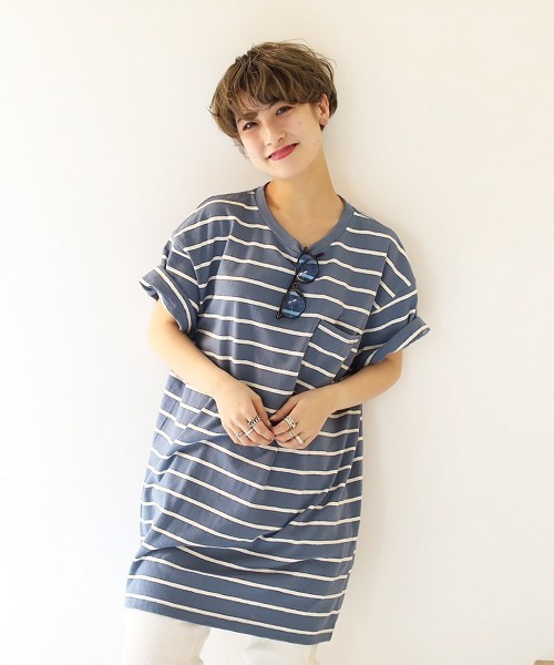 TODAYFUL(トゥデイフル)の「オーバーサイズボーダーTシャツ(Tシャツ/カットソー・レディース・ブルー/アイボリー/ボルドー・FREE)」の2枚目の写真