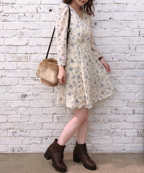 one after another NICE CLAUP(ワンアフターアナザーナイスクラップ)の「カシュクール OTONAワンピース(ワンピース・レディース・ブラック/グリーン/ホワイト系その他/ブルー系その他・FREE)」の8枚目の写真