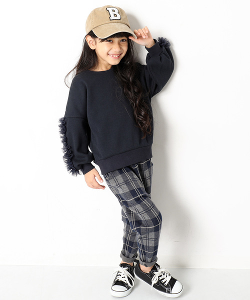 devirock(デビロック)の「まるで着る毛布 袖チュール付き裏シャギートップス 裏起毛(スウェット・キッズ・グレー系その他/スモークピンク/モカ/ラベンダー/ネイビー・140cm/150cm/110cm/130cm/160cm/100cm/120cm)」の8枚目の写真