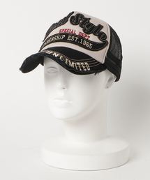 アップリケロゴ＆ツバダメージ加工メッシュキャップ