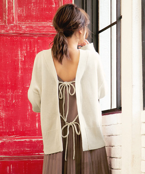 KOBE LETTUCE(コウベレタス)の「トップス⇔カーディガンの2wayバックシャンニット(カーディガン/ボレロ・レディース・グレー/アイボリー/モカ/ブラック・FREE)」の16枚目の写真