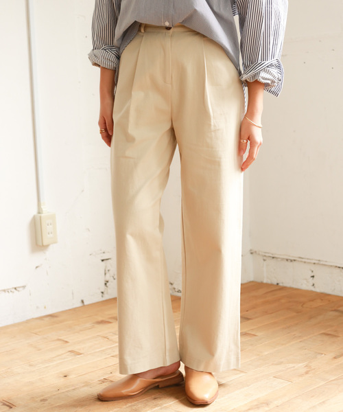 Auntie Rosa(アンティローザ)の「【Auntie Rosa】タックコットンパンツ(デニムパンツ・レディース・ホワイト/カーキ・FREE)」の2枚目の写真