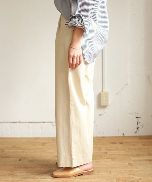 Auntie Rosa(アンティローザ)の「【Auntie Rosa】タックコットンパンツ(デニムパンツ・レディース・ホワイト/カーキ・FREE)」の5枚目の写真