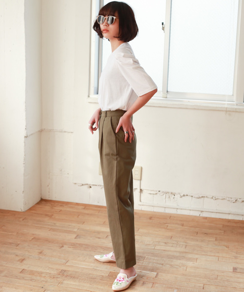 Auntie Rosa(アンティローザ)の「【Auntie Rosa】タックコットンパンツ(デニムパンツ・レディース・ホワイト/カーキ・FREE)」の13枚目の写真