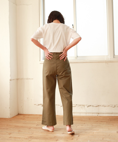 Auntie Rosa(アンティローザ)の「【Auntie Rosa】タックコットンパンツ(デニムパンツ・レディース・ホワイト/カーキ・FREE)」の14枚目の写真