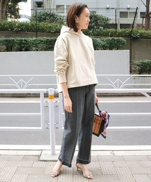 SLOBE IENA(スローブイエナ)の「LE DENIM センタープレススリットデニム◆(デニムパンツ・レディース・ブラック/ブルー・36/38/40)」の7枚目の写真