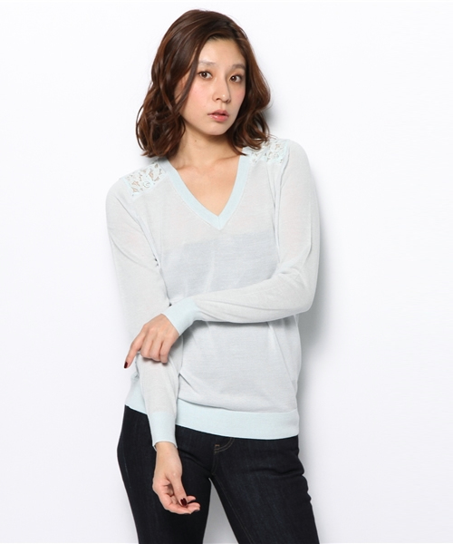 PLST（プラステ）の「バックレースVネックニット（ニット/セーター・レディース・オフホワイト/ブラック/ライトブルー・2）」の3枚目の写真