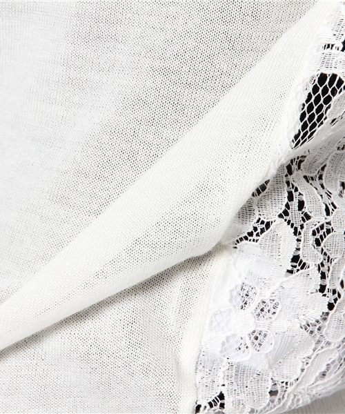 PLST（プラステ）の「バックレースVネックニット（ニット/セーター・レディース・オフホワイト/ブラック/ライトブルー・2）」の4枚目の写真