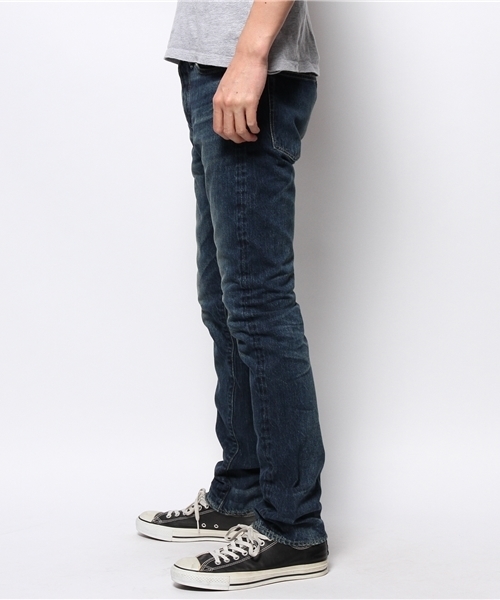HYSTERIC GLAMOUR（ヒステリックグラマー）の「VLU加工 デニムスリムストレートPT（デニムパンツ・メンズ・インディゴブルー・30inch/31inch/29inch/34inch/28inch/32inch）」の2枚目の写真
