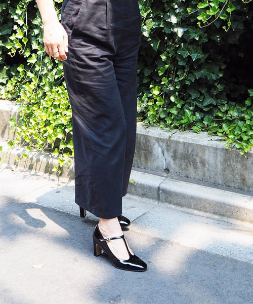 cava cava（サヴァサヴァ）の「〈cava cava（サヴァサヴァ）〉Tストラップパンプス（パンプス・レディース・ネイビー/レッド/ブラック/シルバー・22.5cm/23.5cm/24.5cm/23.0cm/24.0cm）」の2枚目の写真