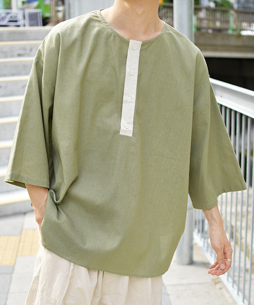 kutir(クティール)の「ヘンリー配色リネンプルオーバー(シャツ/ブラウス・メンズ・オフホワイト/ライトグリーン/モカ・MEDIUM/LARGE)」の14枚目の写真