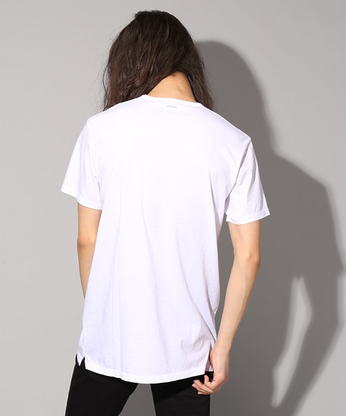 Lui's（ルイス）の「LAD MUSICIAN×Fender×Lui's トリプルコラボ限定Tシャツ（Tシャツ/カットソー・メンズ・ホワイト/ブラック/ブルー/ピンク・42/44/46）」の16枚目の写真