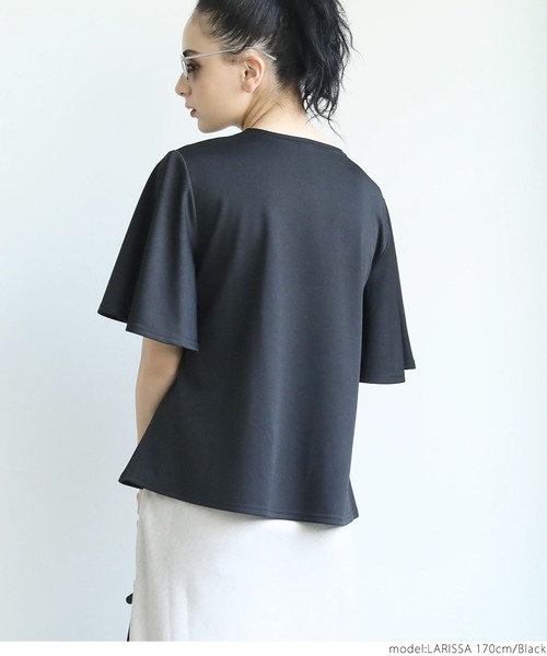coca(coca)(コカ)の「シンプルフレアTシャツ(Tシャツ/カットソー・レディース・ブラック・ONE SIZE)」の2枚目の写真