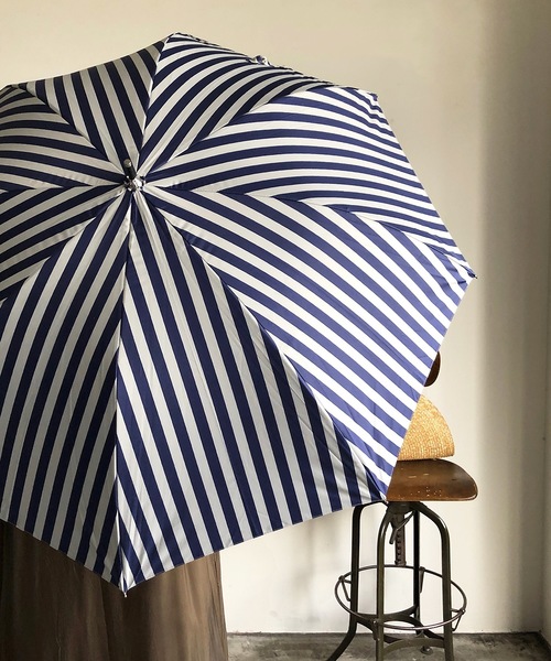 COMMON WARE（コモンウェアー）の「NT:ストライプアンブレラ　　晴雨兼用　日傘　長傘（長傘・レディース・グレー/ネイビー・FREE）」の5枚目の写真