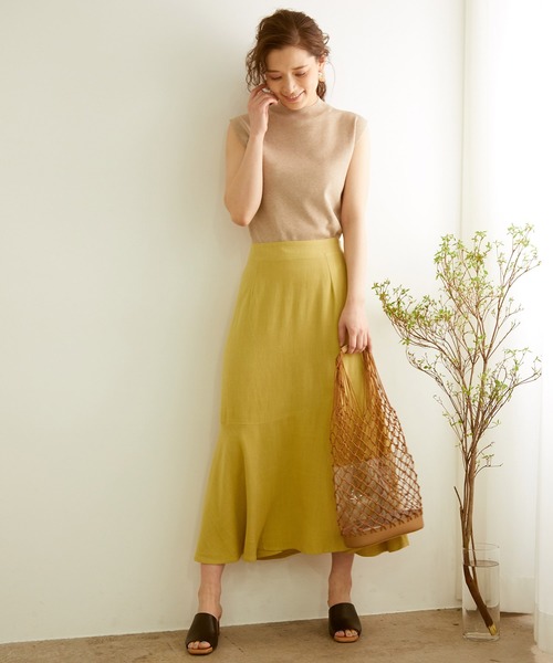 ROPE' PICNIC(ロペピクニック)の「【WEB限定】麻レーヨンイレギュラーヘムスカート(スカート・レディース・マスタード/ラベンダー・38)」の4枚目の写真