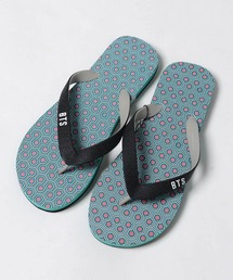 BTS公式ライセンストングサンダルIDOL