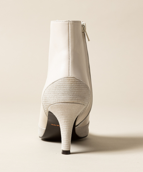 PICHE ABAHOUSE（ピシェ アバハウス）の「Bianc -Yulia- センタージップブーツ（ブーツ・レディース・アイボリー/ブラック・35/36/37/38/39）」の5枚目の写真