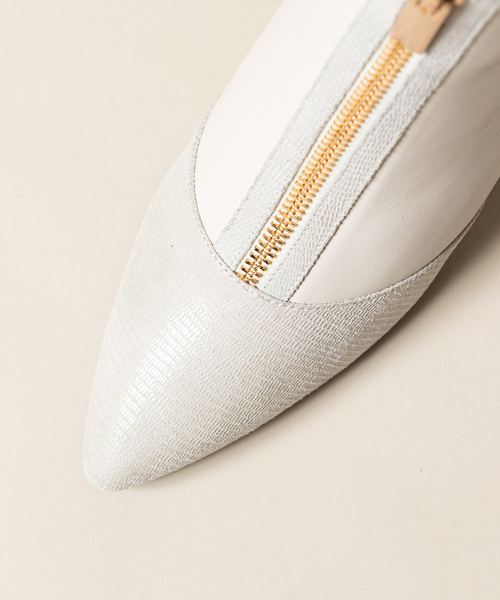 PICHE ABAHOUSE（ピシェ アバハウス）の「Bianc -Yulia- センタージップブーツ（ブーツ・レディース・アイボリー/ブラック・35/36/37/38/39）」の11枚目の写真