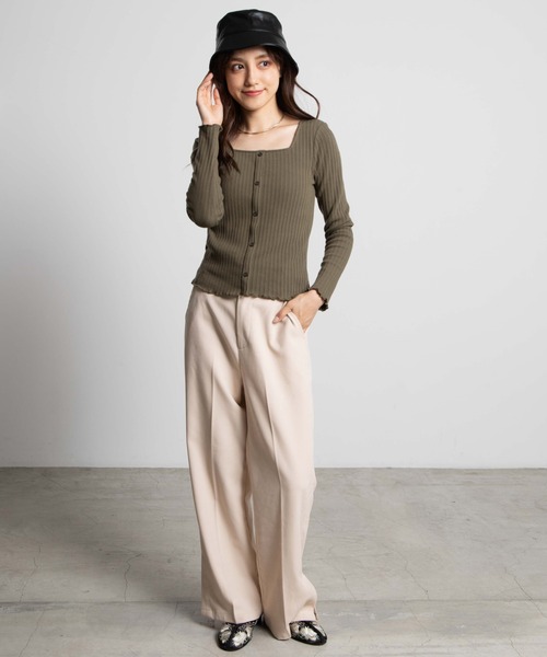 WEGO(ウィゴー)の「WEGO/フロントボタンリブロンT(Tシャツ/カットソー・レディース・ホワイト/ブラック/ダークブラウン/ブラウン/カーキ・FREE)」の13枚目の写真