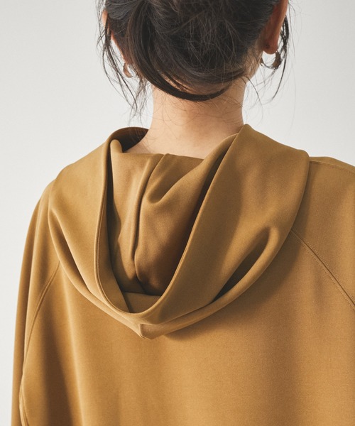 AZUL ENCANTO（アズールエンカント）の「フーディトップス（パーカー・レディース・ホワイト/ブラック/キャメル・FREE）」の17枚目の写真