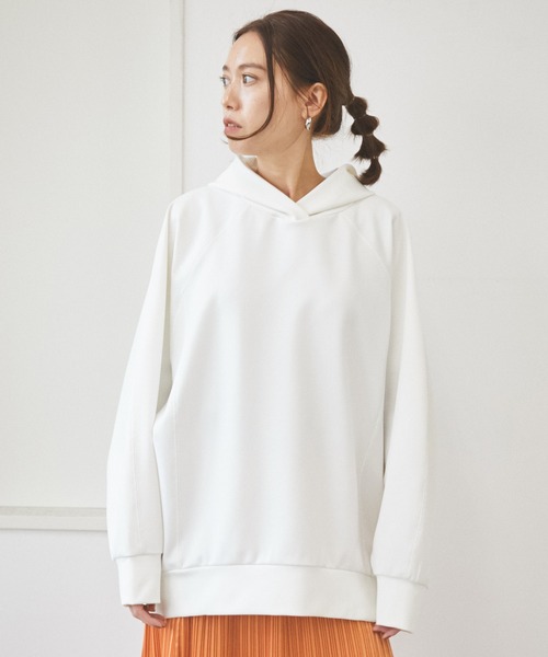 AZUL ENCANTO（アズールエンカント）の「フーディトップス（パーカー・レディース・ホワイト/ブラック/キャメル・FREE）」の12枚目の写真