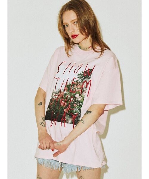 jouetie(ジュエティ)の「グランジフォトロゴ BIG Tシャツ(Tシャツ/カットソー・レディース・ブラック/ピンク/アイボリー・MEDIUM)」の15枚目の写真