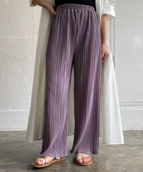 DAIS-Y（デイジー）の「プリーツメロウワイドシルエット　ストレートパンツ（その他パンツ・レディース・ブラック/オリーブ/ラベンダー・FREE）」の3枚目の写真