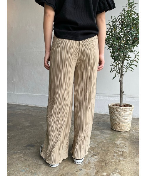 DAIS-Y（デイジー）の「プリーツメロウワイドシルエット　ストレートパンツ（その他パンツ・レディース・ブラック/オリーブ/ラベンダー・FREE）」の9枚目の写真