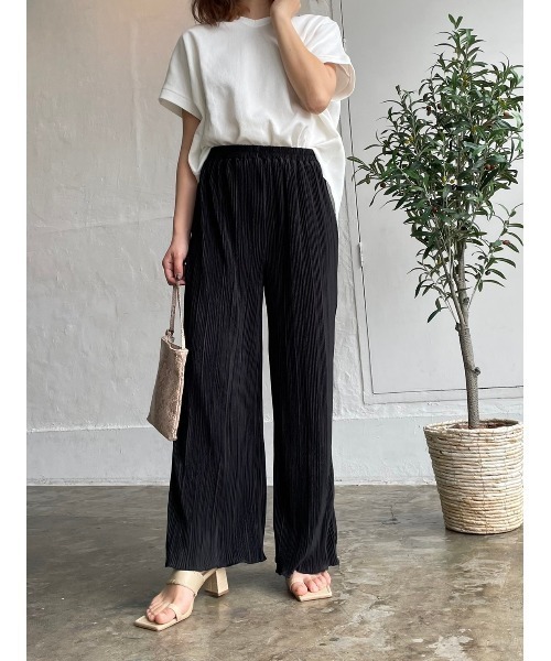DAIS-Y（デイジー）の「プリーツメロウワイドシルエット　ストレートパンツ（その他パンツ・レディース・ブラック/オリーブ/ラベンダー・FREE）」の17枚目の写真