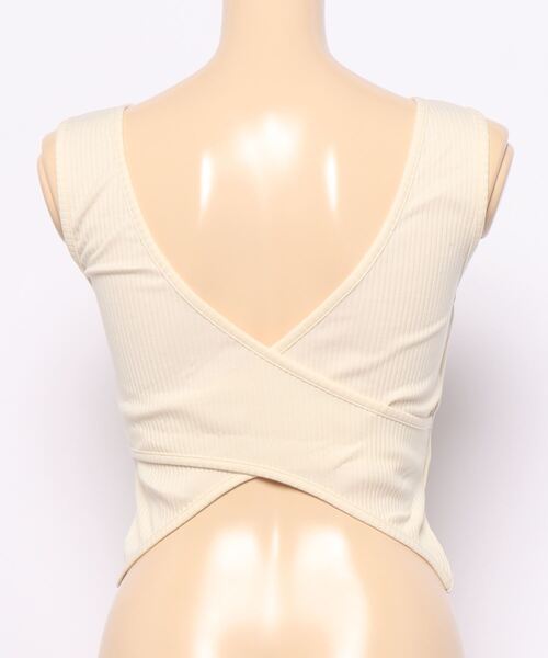 RASVOA（ラスボア）の「カットリブカップ付きバッククロスタンク（タンクトップ・レディース・ブラック/オフホワイト・FREE）」の11枚目の写真