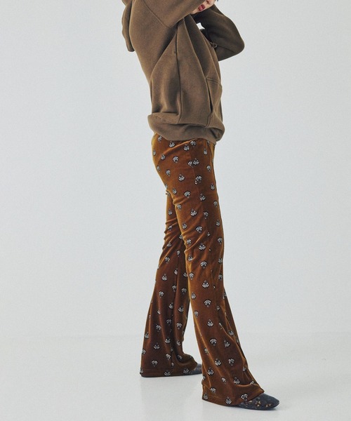 MATURED（マチュアード）の「【MATURED】Pattern velour pants（パターンベロアパンツ）（その他パンツ・レディース・ブラウン/ブルー・1/2）」の16枚目の写真