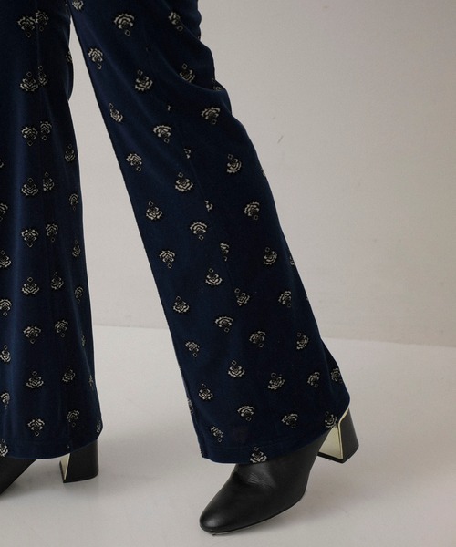 MATURED（マチュアード）の「【MATURED】Pattern velour pants（パターンベロアパンツ）（その他パンツ・レディース・ブラウン/ブルー・1/2）」の6枚目の写真