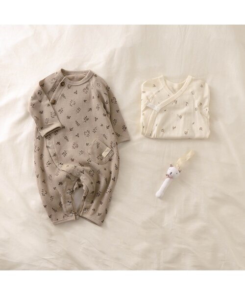 apres les cours（アプレレクール）の「葉っぱ柄ワッフルカバーオール_ふわ糸（ロンパース・キッズ・キナリ/ベージュ・70/60/80）」の12枚目の写真