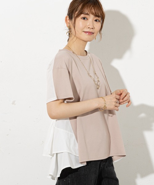 prose verse(プロズヴェール)の「バックフリル切替Tシャツ(Tシャツ/カットソー・レディース・ブラック/オフホワイト/ミント/ピンクベージュ・フリ-)」の4枚目の写真